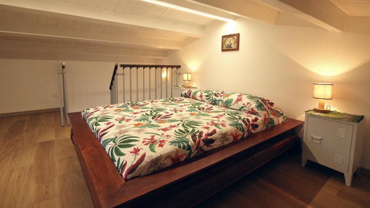 Vila Casa Tre Noci Lascari Exteriér fotografie