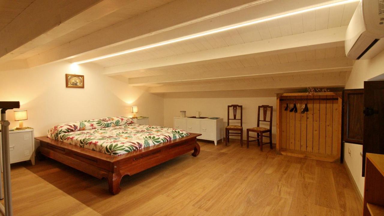 Vila Casa Tre Noci Lascari Exteriér fotografie