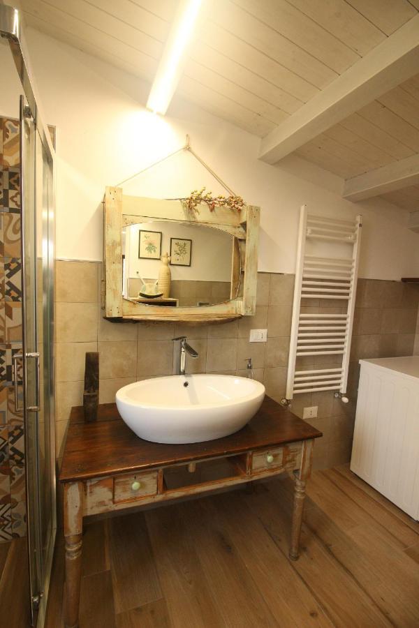 Vila Casa Tre Noci Lascari Exteriér fotografie