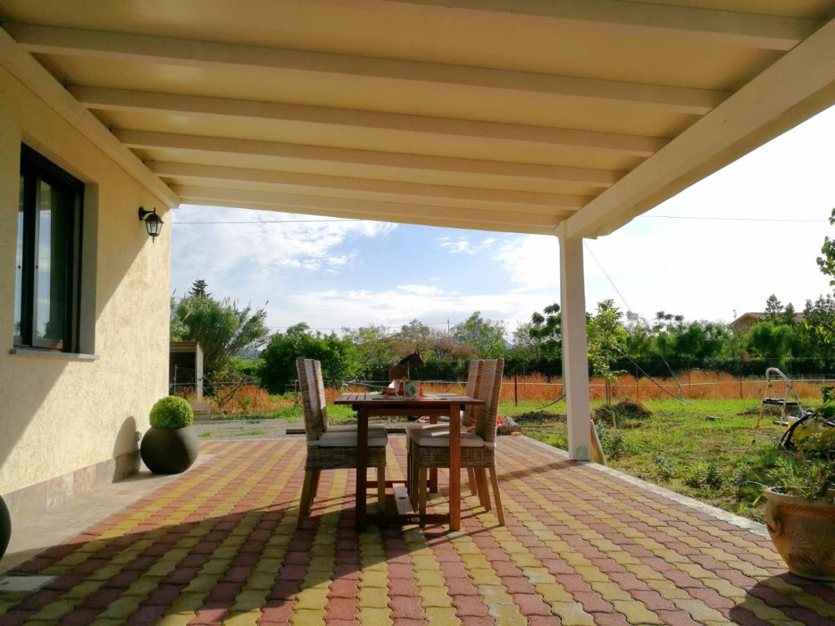 Vila Casa Tre Noci Lascari Exteriér fotografie