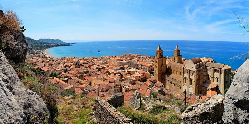 Vila Casa Tre Noci Lascari Exteriér fotografie